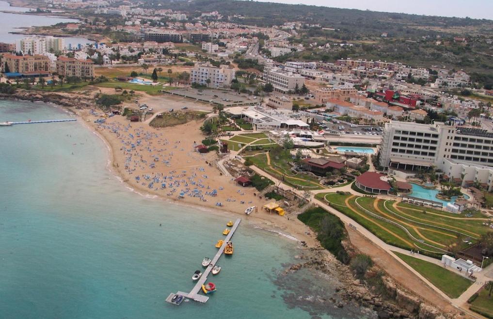 Kapary Apartment Paralimni Luaran gambar